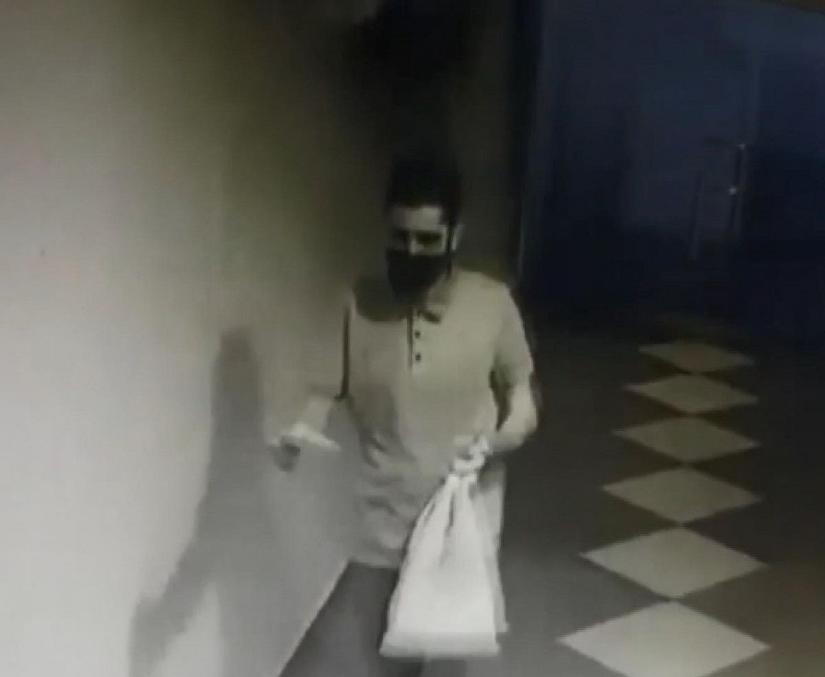 Beylikdüzü ndeki bisiklet hırsızı, yangın merdiveninde 9 saat saklandı #1