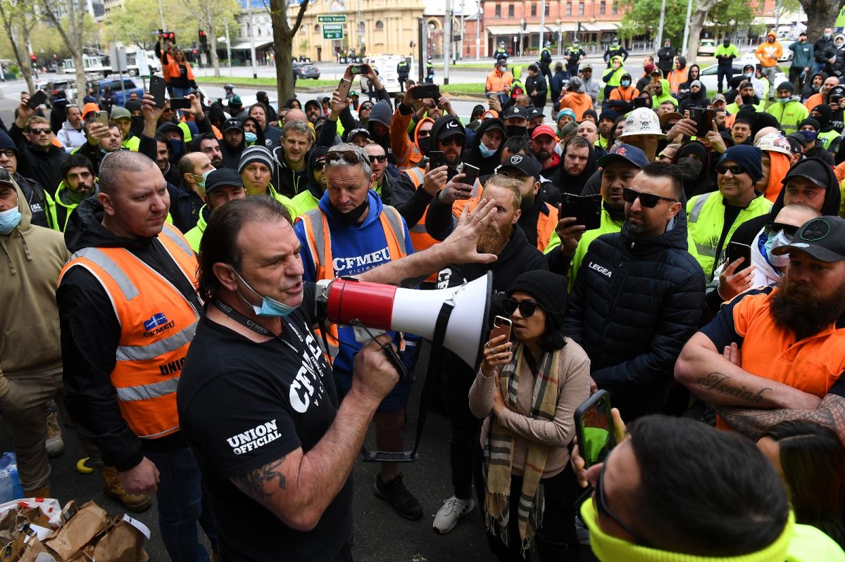 Avustralya’da inşaat işçilerinden aşı karşıtı protesto: Şantiyeler kapatıldı #1