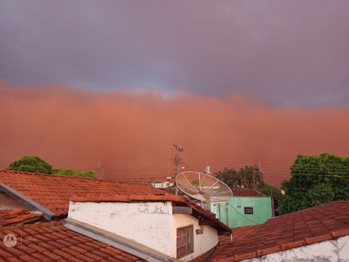 Brezilya’da kum fırtınası #1