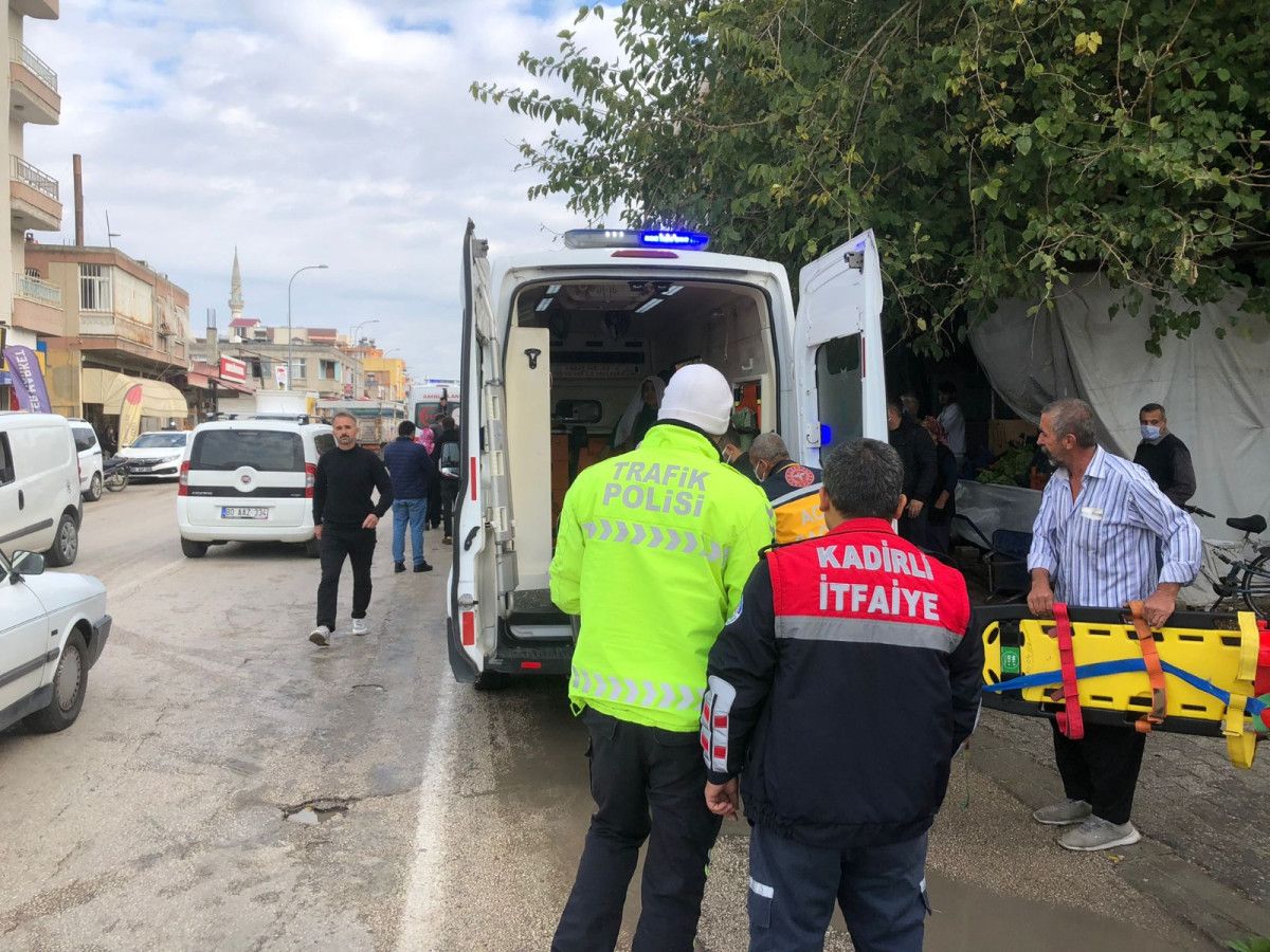 Osmaniye de ehliyetsiz sürücü yayalara çarptı #2