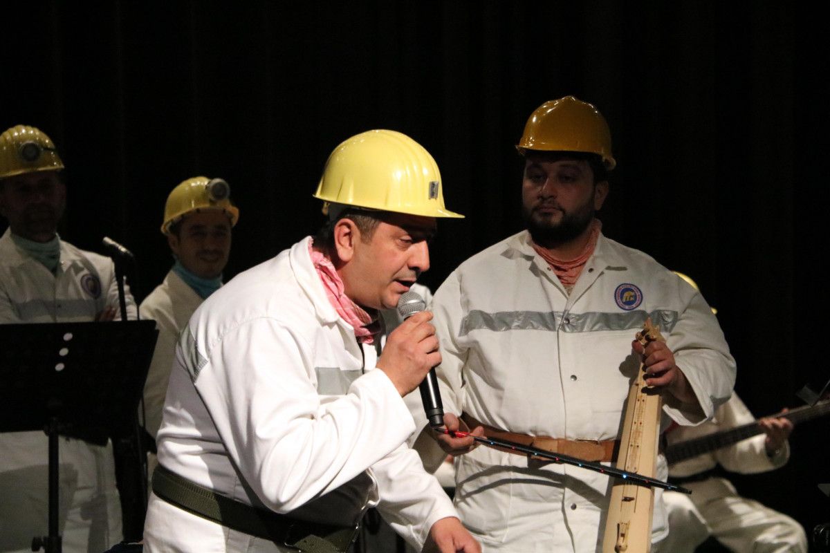 Zonguldak ta maden işçileri konser verdi #1