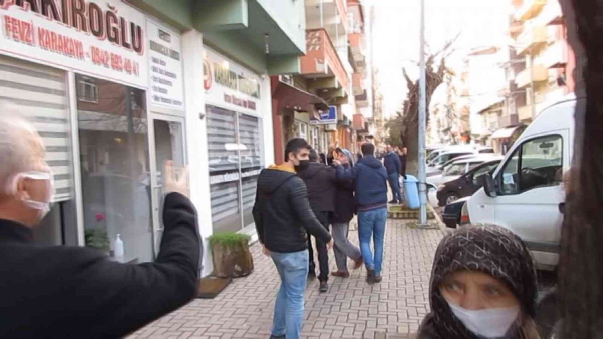 Ali Babacan’a vatandaştan protesto: Hakkımı helal etmiyorum #1