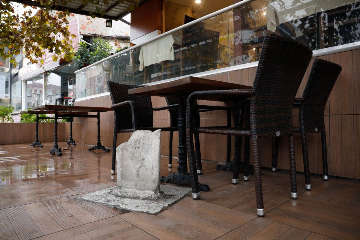 Eyüpsultan da kebapçıdaki kıble taşı ilgi görüyor #5