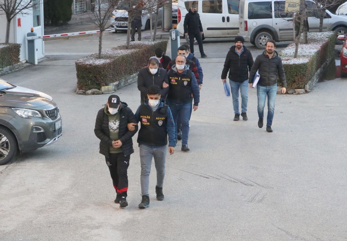Eskişehir merkezli fuhuş operasyonunda 2 tutuklama #1