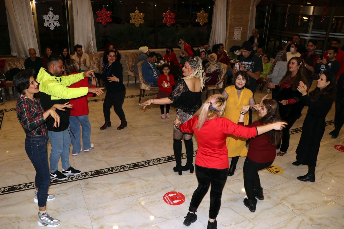 İranlılar, Şeb-i Yelda yı Van da kutladı #6