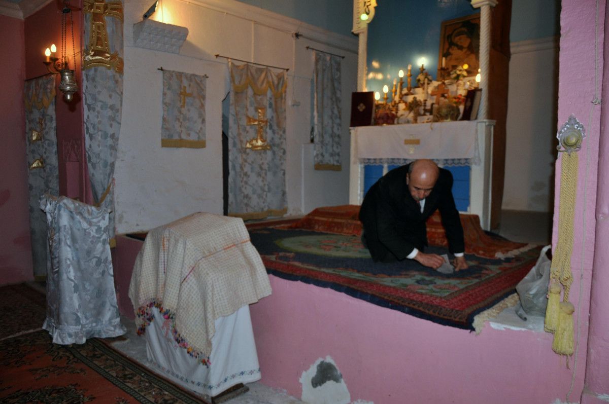 Mardin de 372 yıllık kiliseyi hayatta tutuyor #4
