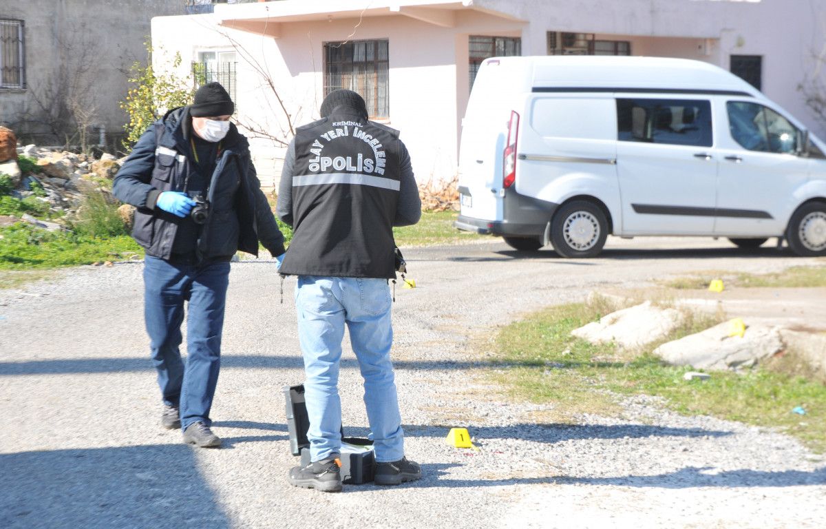 Antalya da gasbedilen şahıs bacağından vuruldu #4
