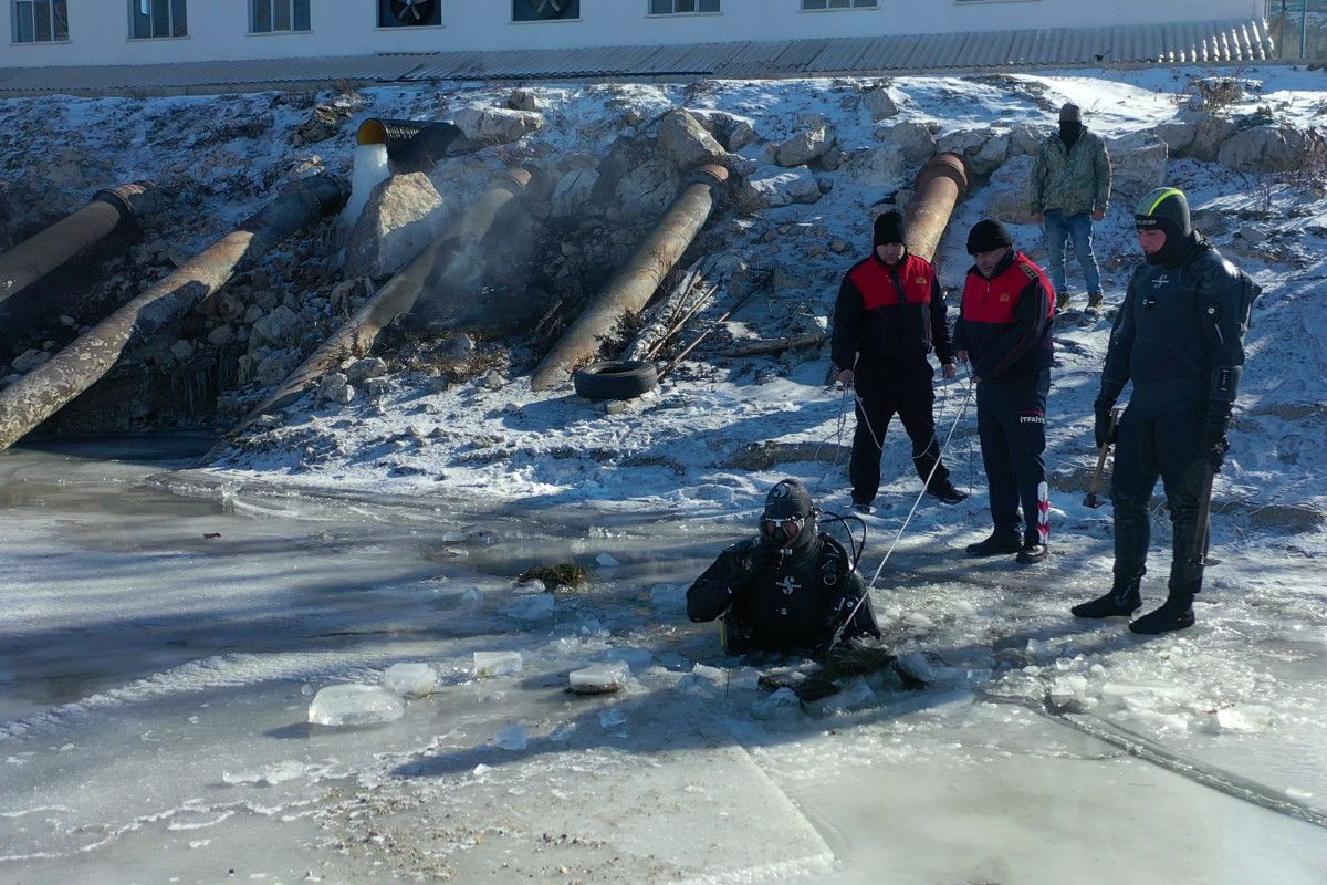 Isparta da eksi 17 derecedeki göle dalış yapıldı #2
