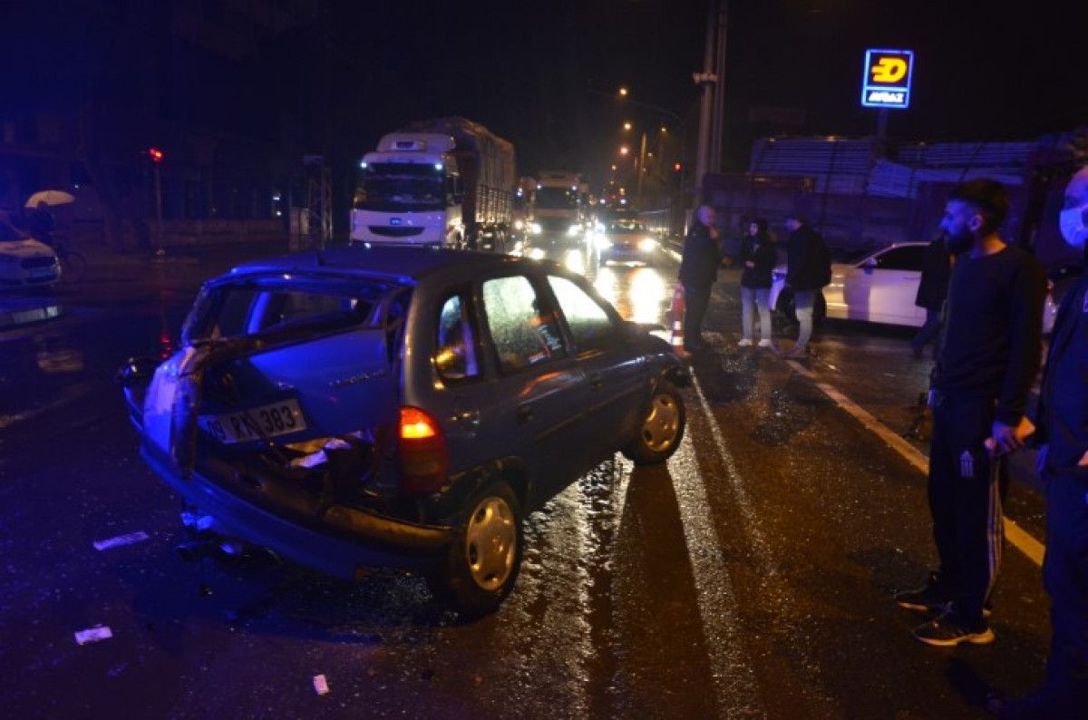 Aydın’da tır otomobille çarpıştı: 2 ağır yaralı  #1