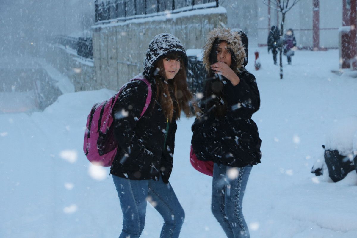 Hakkari de okullar, kar tatili verdi #8