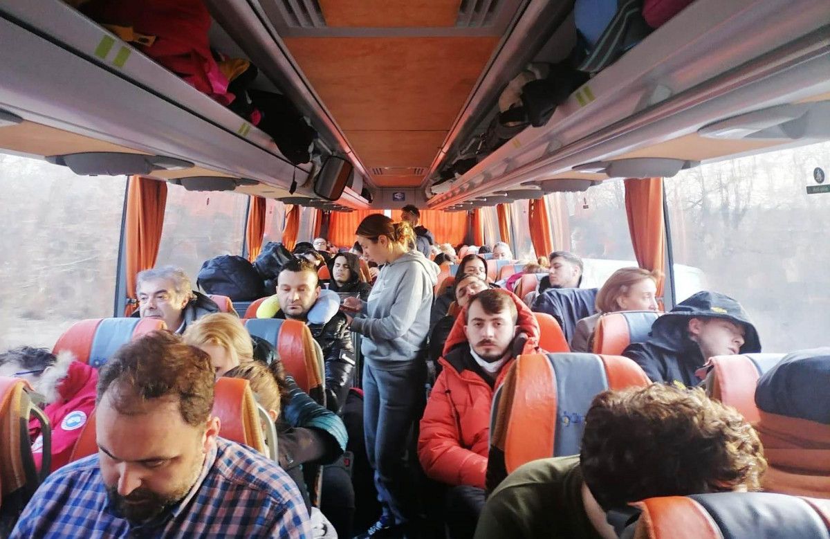 Ukrayna dan tahliye edilen Türkler memleket yolunda #2