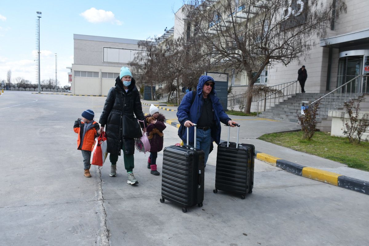 Ukrayna dan kaçan aile, Bulgaristan dan Türkiye ye yürüyerek geldi #1