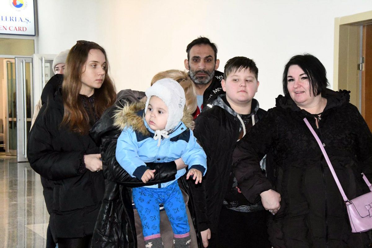 Ukrayna dan dönen Türk: Çocukla yerin 3 metre altında kaldık #6
