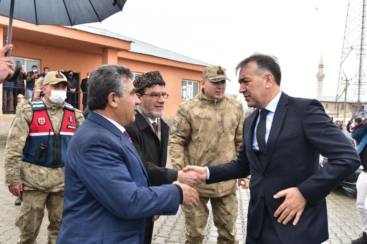 Bitlis te 4 kişinin öldüğü kan davasında barış sağlandı #3