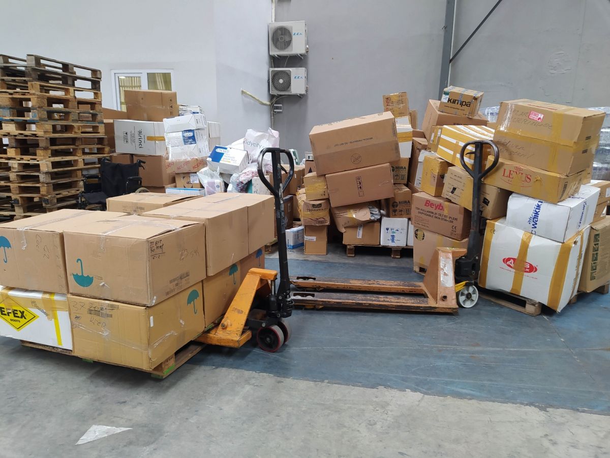 Türkiye’de Ukrayna’ya toplanan yardımlar yola çıktı #2