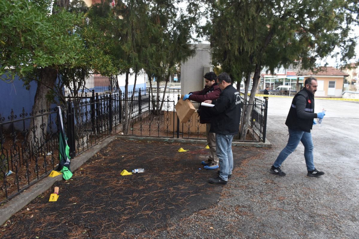  2 yaralı 2 gözaltı #8