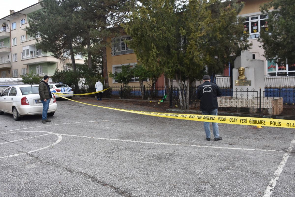  2 yaralı 2 gözaltı #1