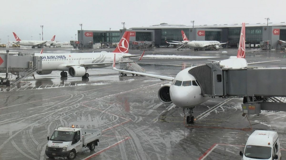 İstanbul Havalimanı nda uçuşlar aksamadan devam ediyor #3