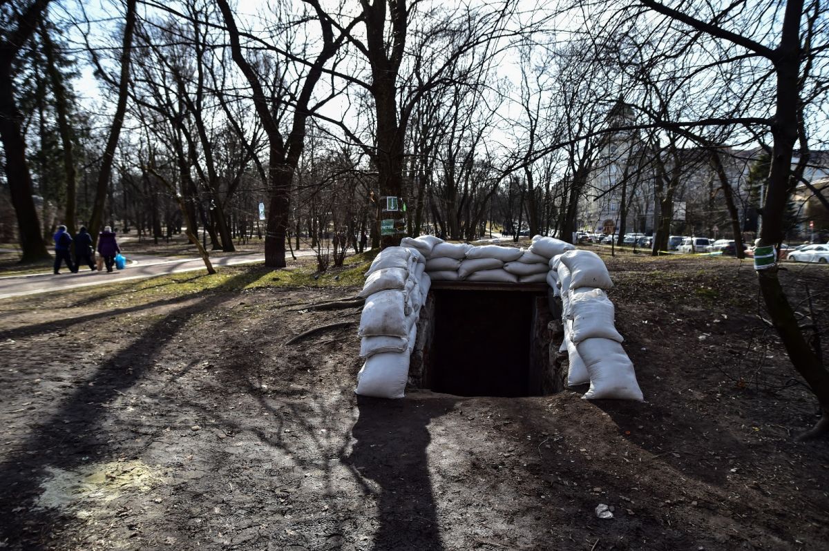 Ukrayna da 2. Dünya Savaşı ndan kalma sığınaklar, bu kez Rus saldırısına hazırlandı #1