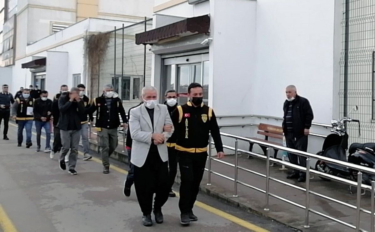 Adana’da 7 şüpheli, fuhuş operasyonunda tutuklandı #1