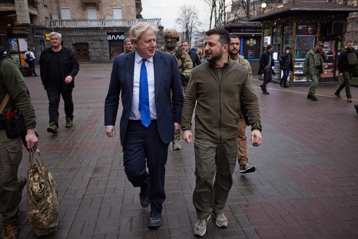 Boris Johnson, Zelensky ile Kiev sokaklarını gezdi #8
