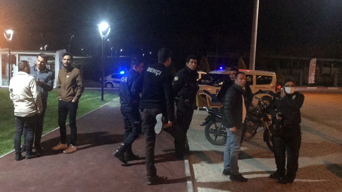 Karaman da parkta oynayan çocuk maganda kurşunuyla yaralandı #4