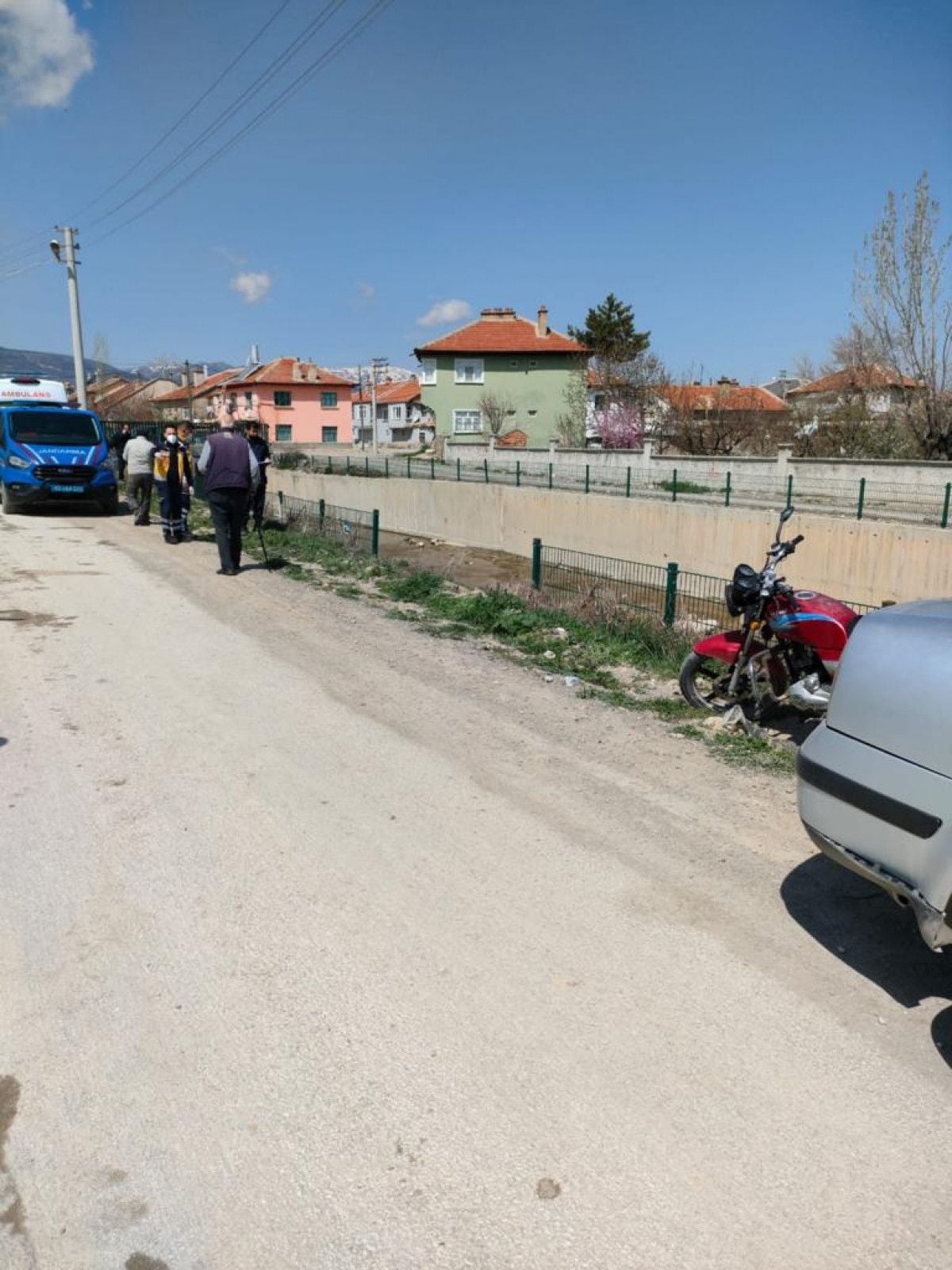 Konya da traktörle kanala düşen sürücü hayatını kaybetti #2