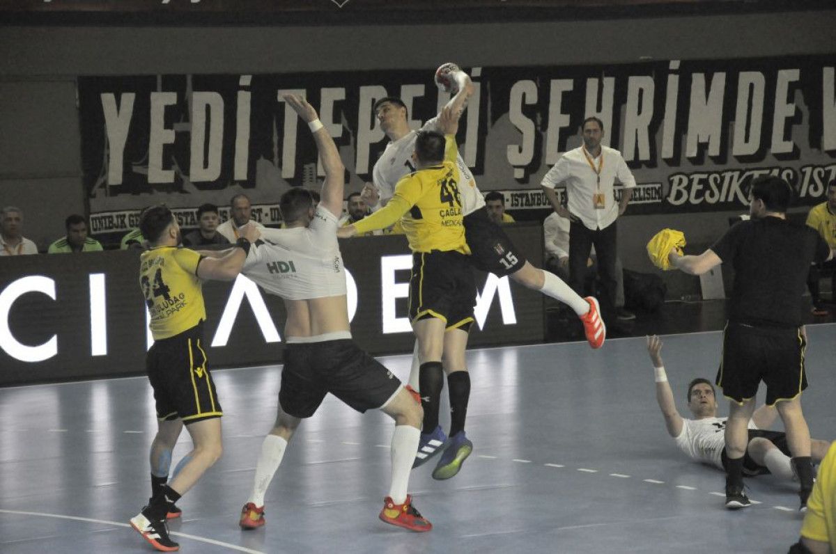 Beşiktaş Hentbol Takımı, Erkekler Süper Lig de şampiyon #1