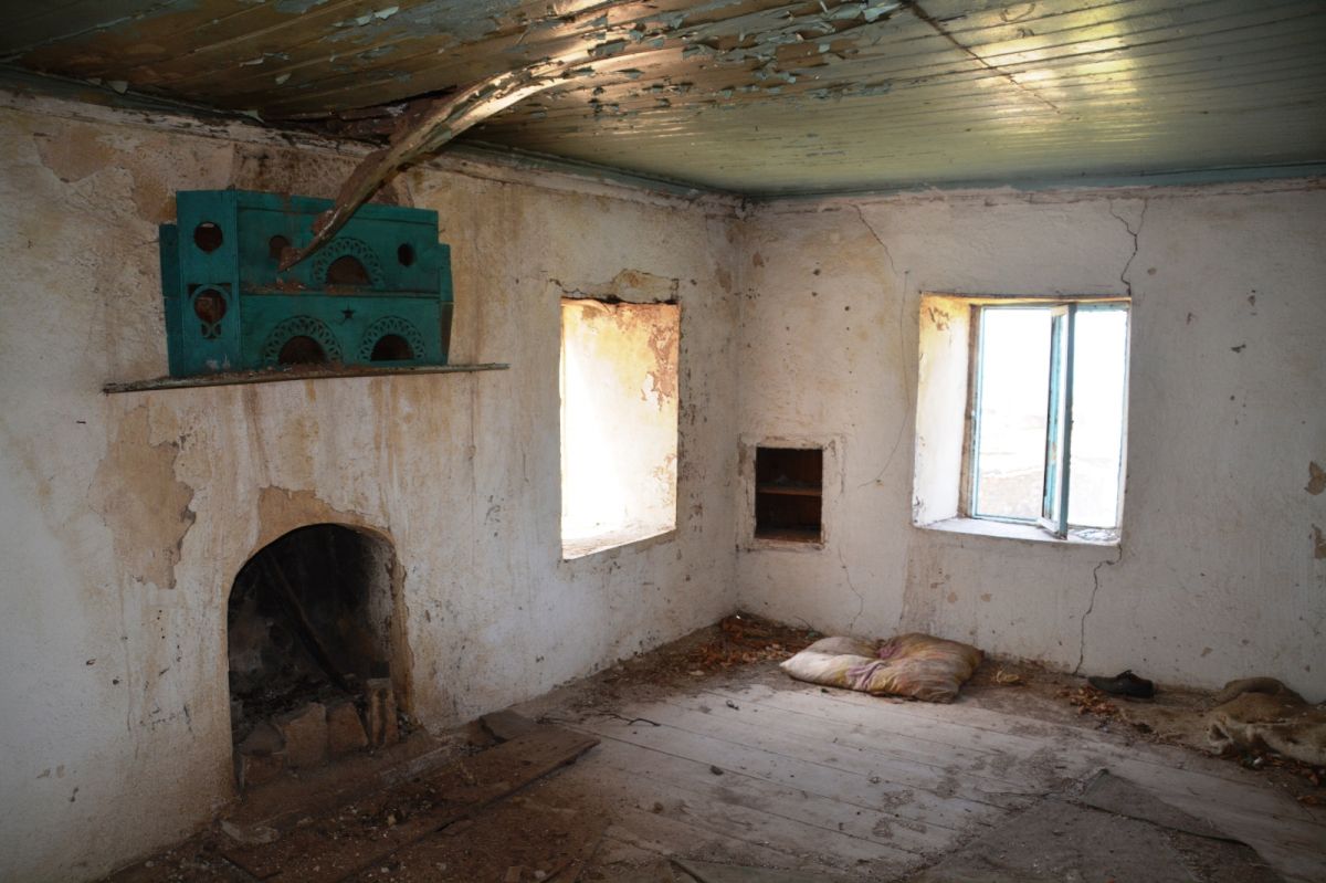 İzmir deki ıssız köyü film platosuna çevirdiler #4