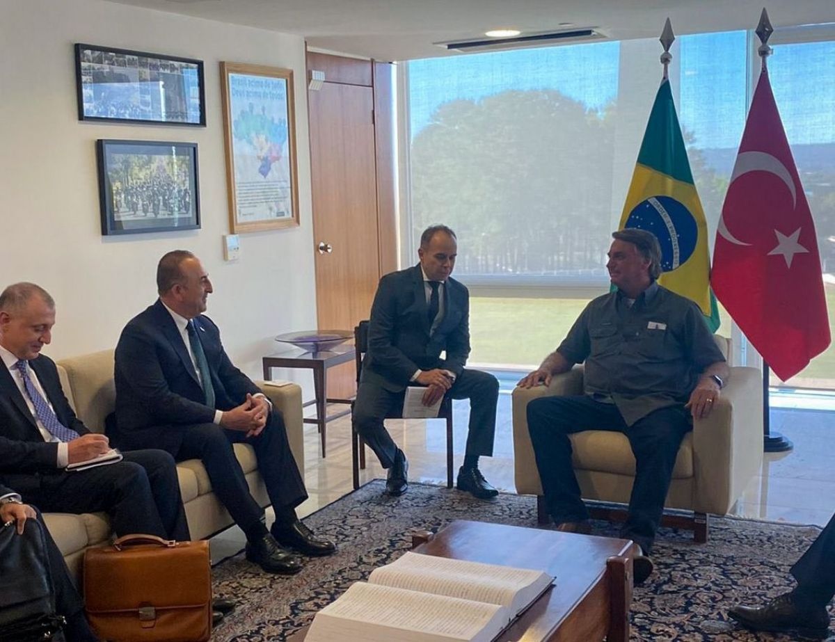 Dışişleri Bakanı Çavuşoğlu, Brezilya Devlet Başkanı Bolsonaro ile görüştü #1