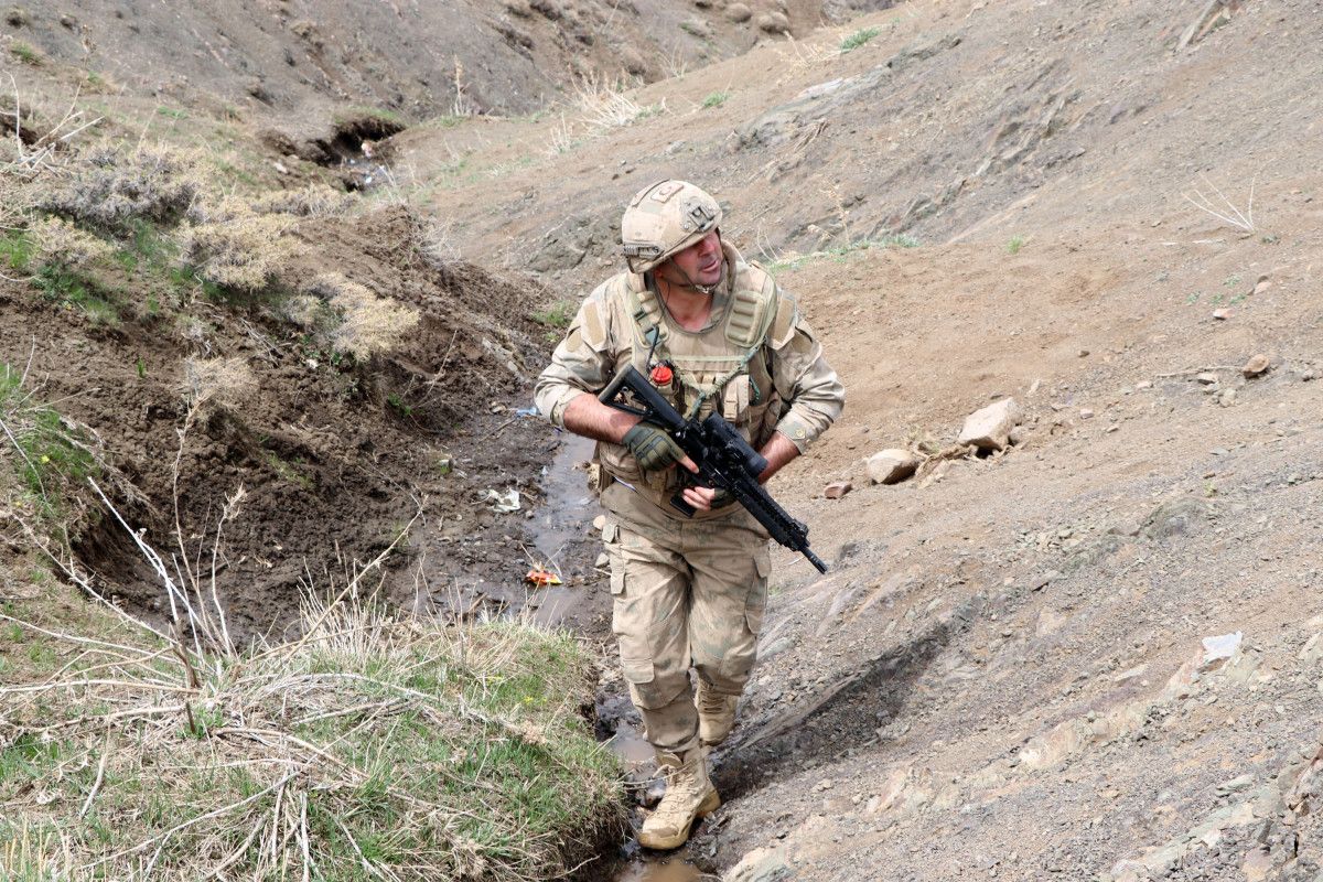 Türkiye - İran sınırında jandarmanın kaçak göçmen operasyonu #5