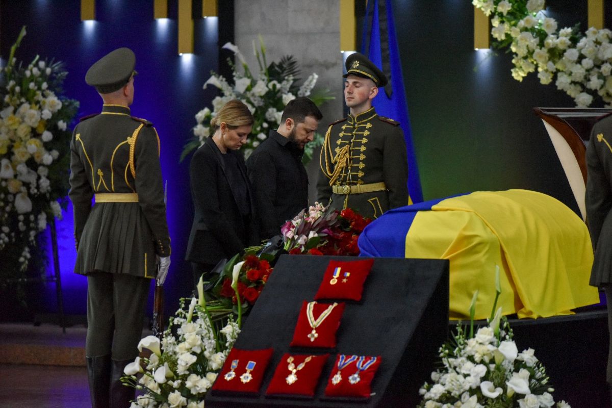 Funeral held for Kravchuk, Ukraine's first President #14