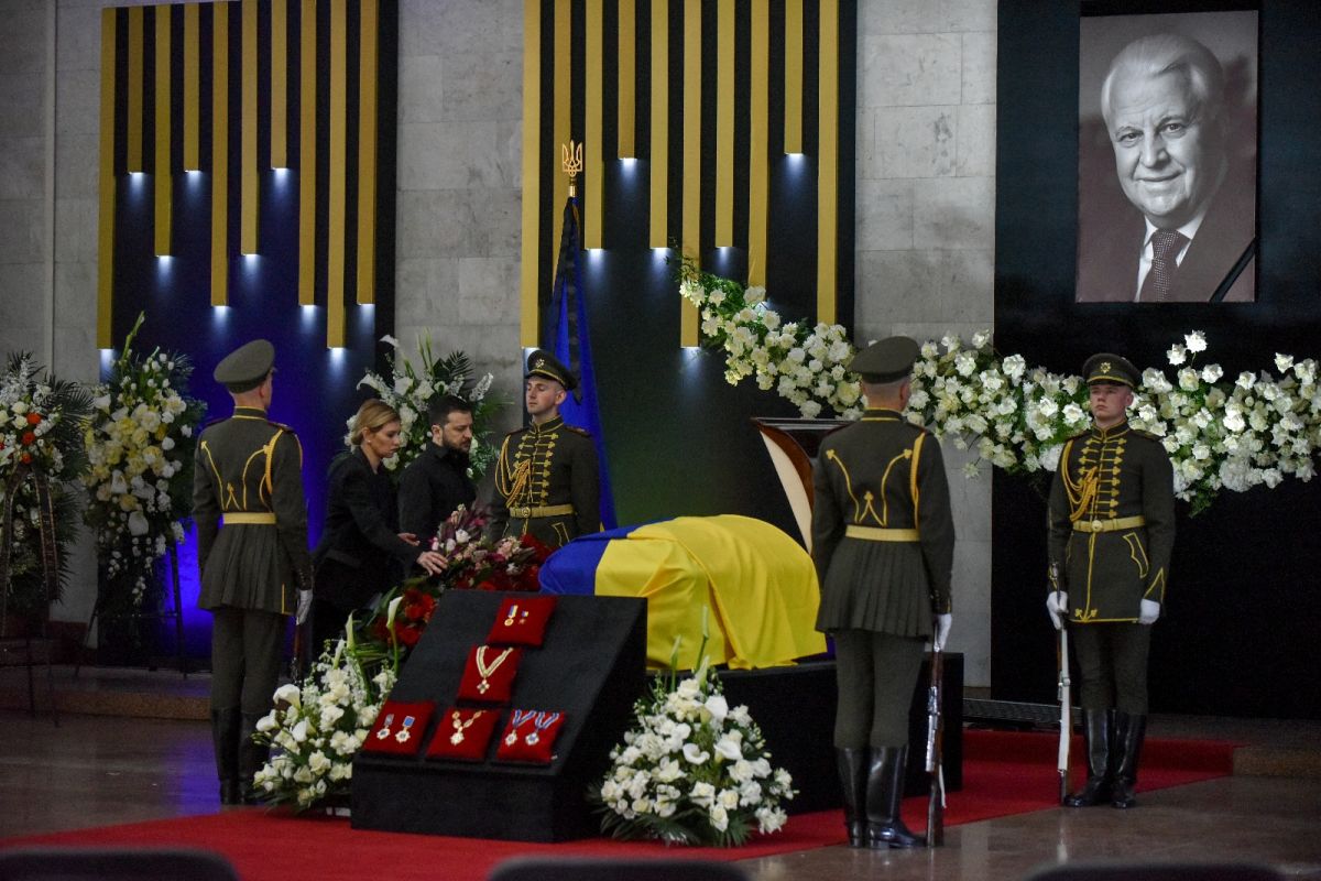Funeral held for Kravchuk, Ukraine's first President #16