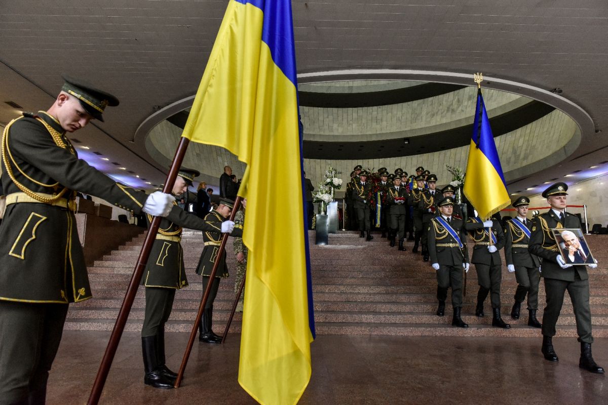 Funeral held for Kravchuk, Ukraine's first President #15
