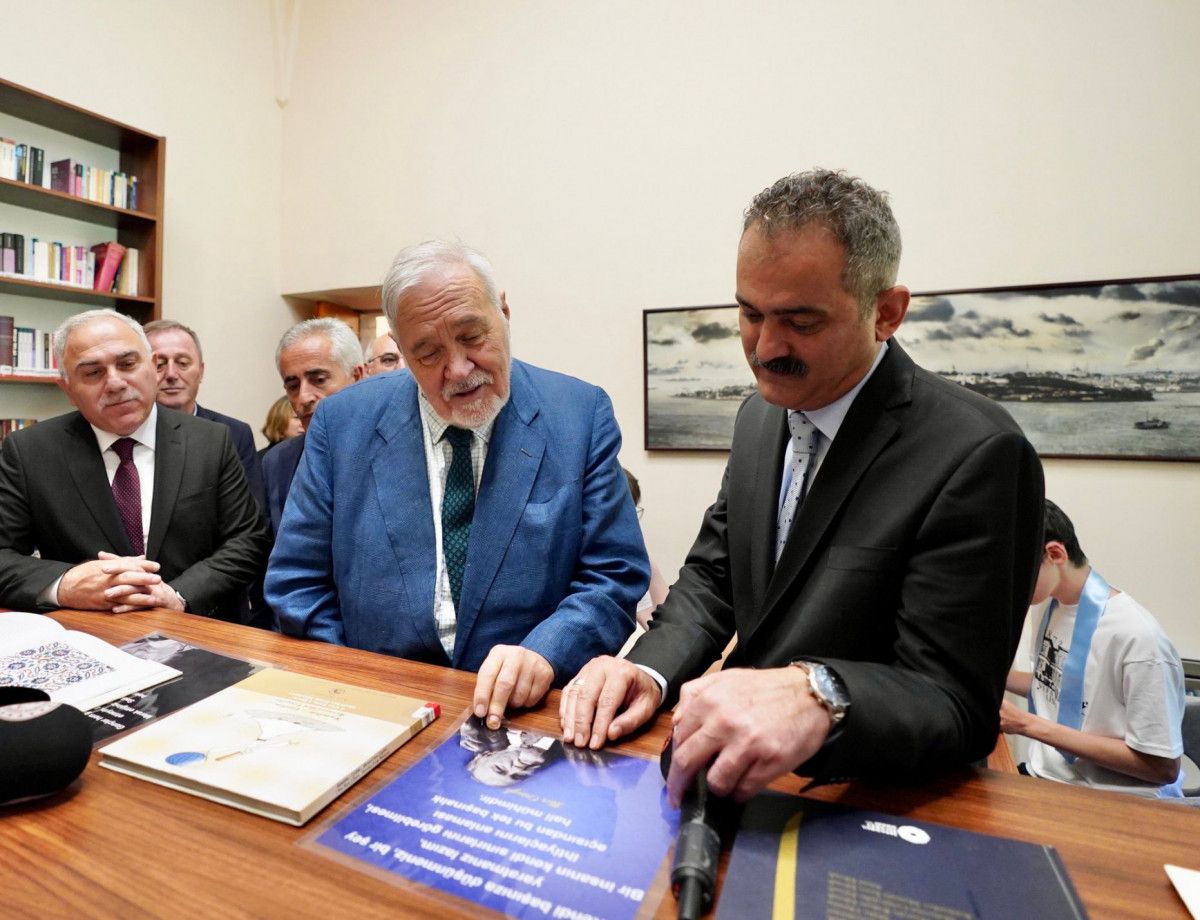 Fatih’teki Vefa Lisesi’nde İlber Ortaylı Kütüphanesi açıldı #2