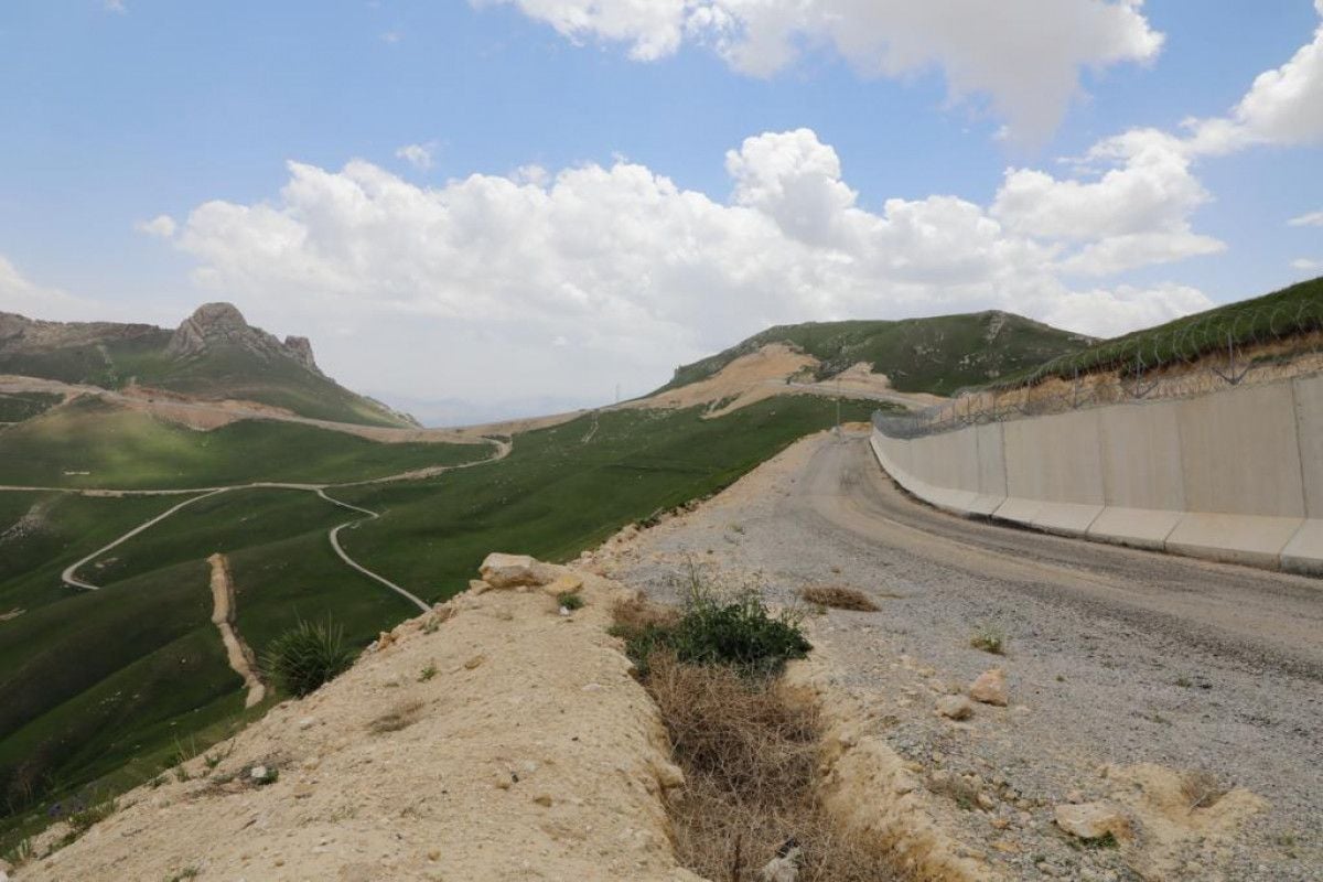 Türkiye-İran sınırındaki önlemler kaçak girişleri azalttı #5