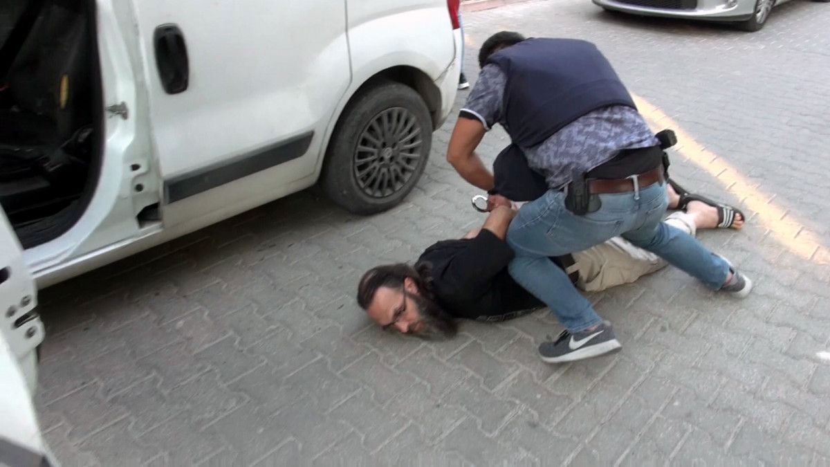Adana daki firari DEAŞ lı, ayağından vuruldu #4