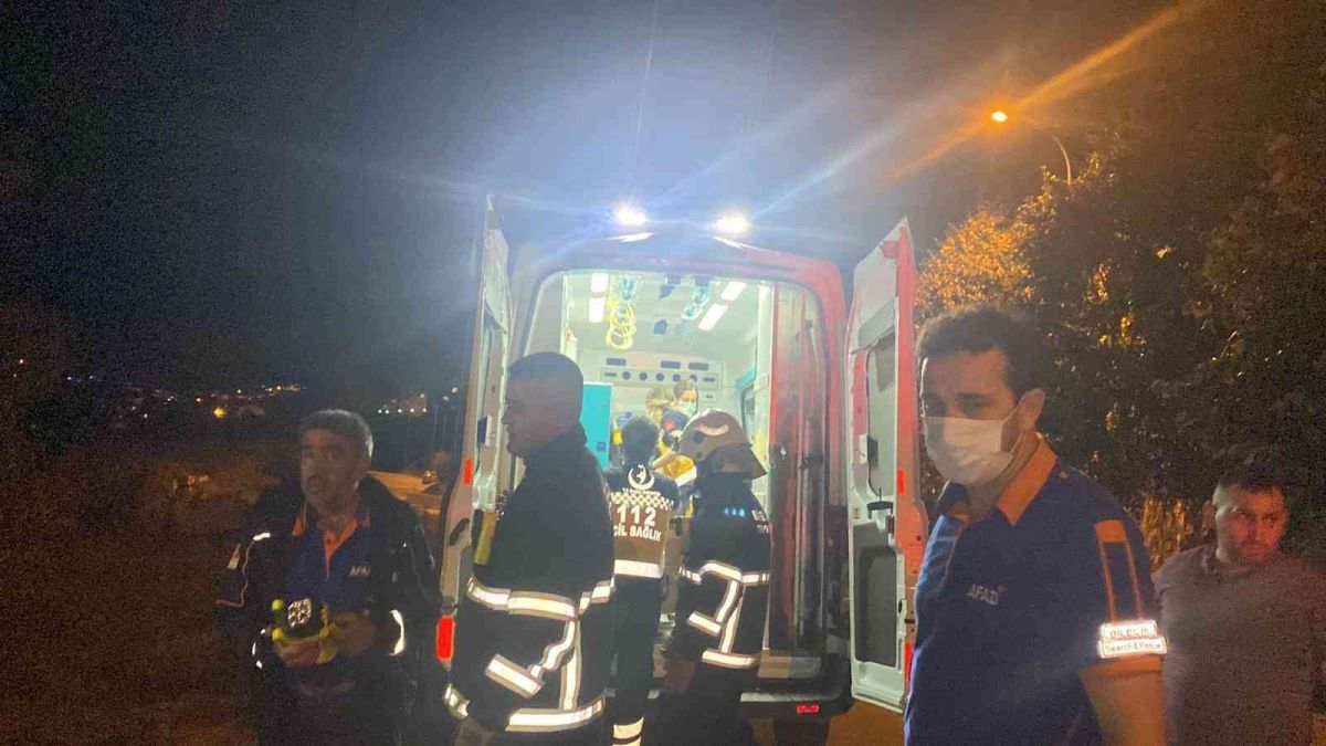 Bilecik te bir kişi alkol alırken 20 metrelik şarampole yuvarlandı #3