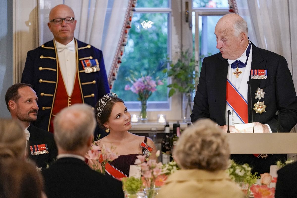 King of Norway hospitalized #2