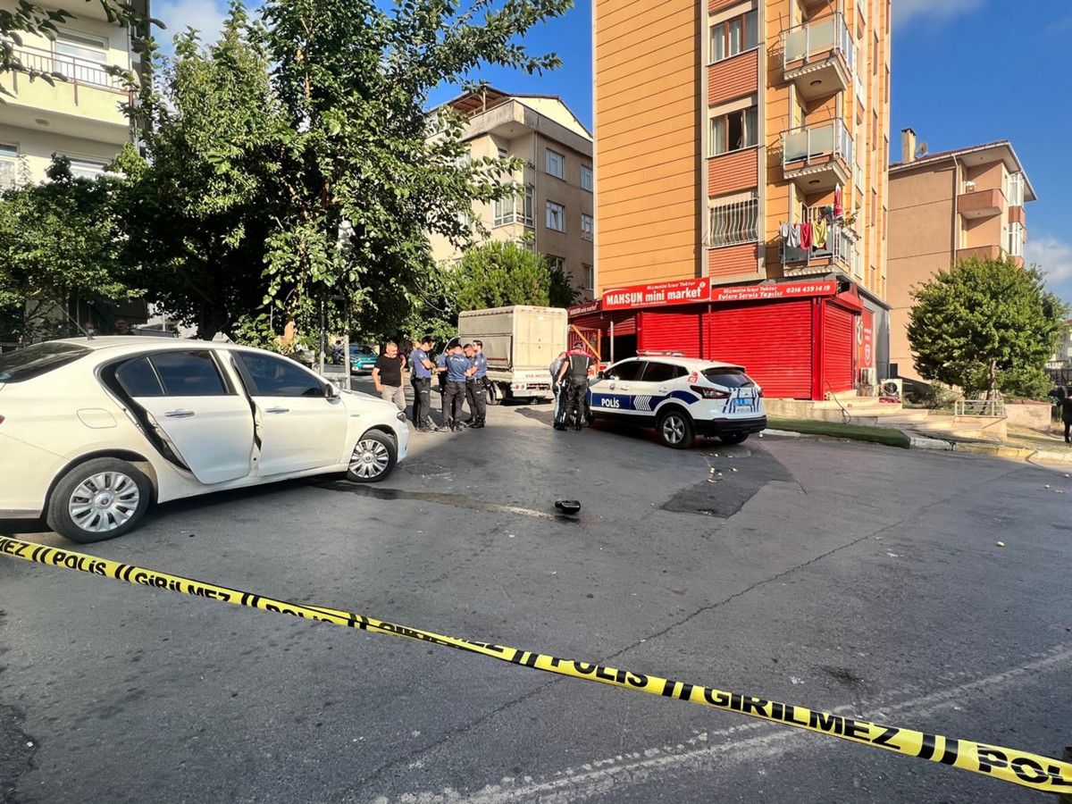 İstanbul Maltepe de taciz iddiası üzerine aileler birbirine girdi: 2 yaralı  #2