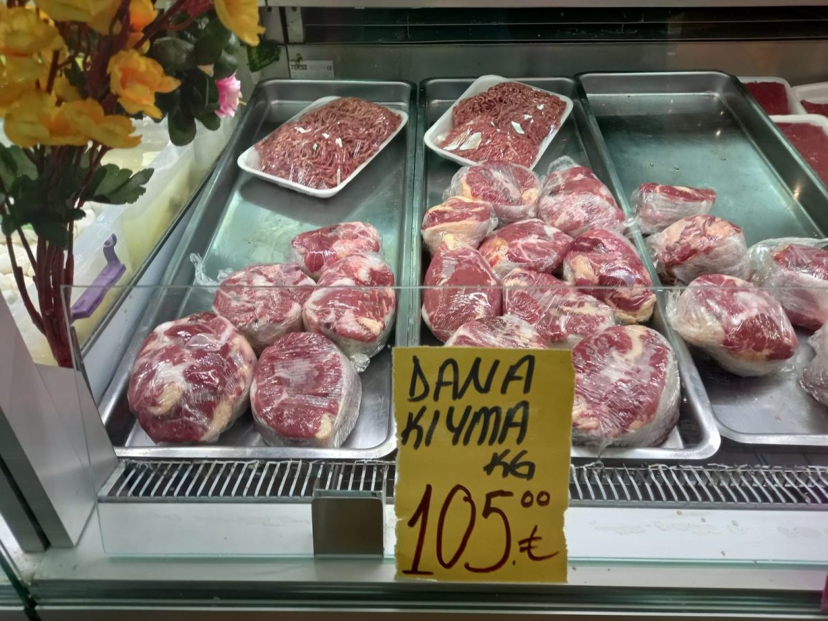 Mardinli kasap etin kilosunu yüzde 30 indirimli satıyor #5
