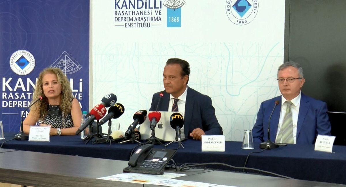 Kandilli Rasathanesi Müdürü: İstanbul depreminin 7.0 - 7.2 olabileceğini biliyoruz #1