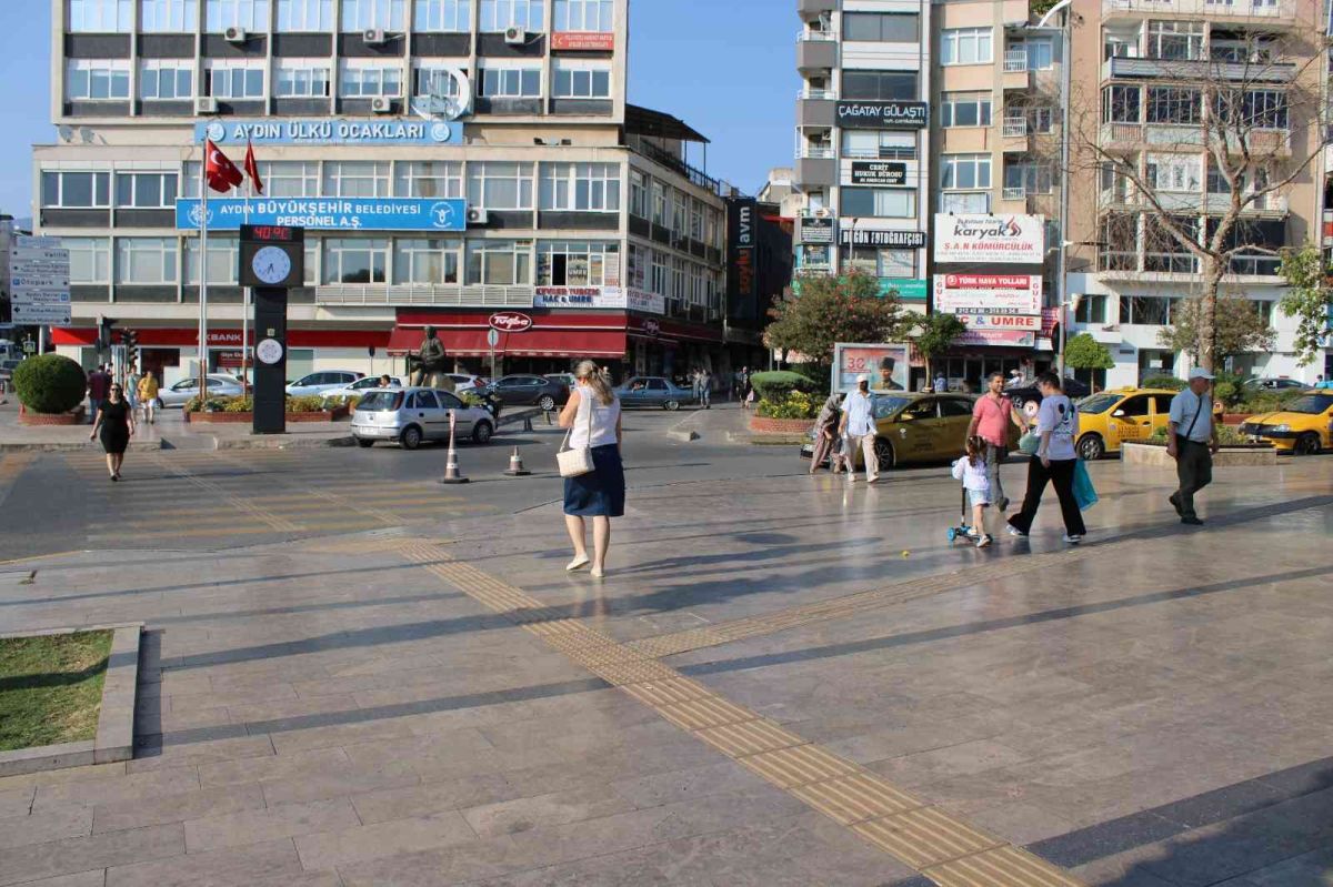 Aydın’da akşam üzeri sıcaklık 40 dereceye ulaştı #6