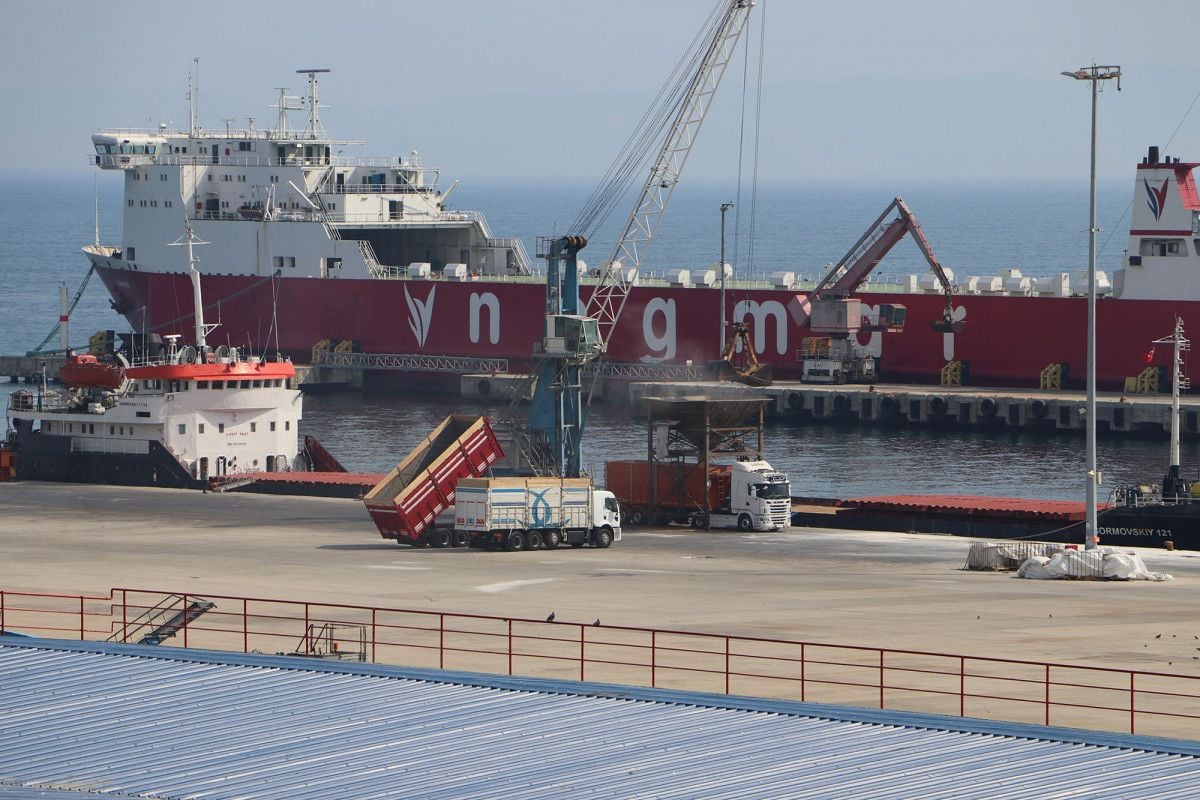 Ship carrying wheat from Ukraine to Tekirdağ was unloaded #2