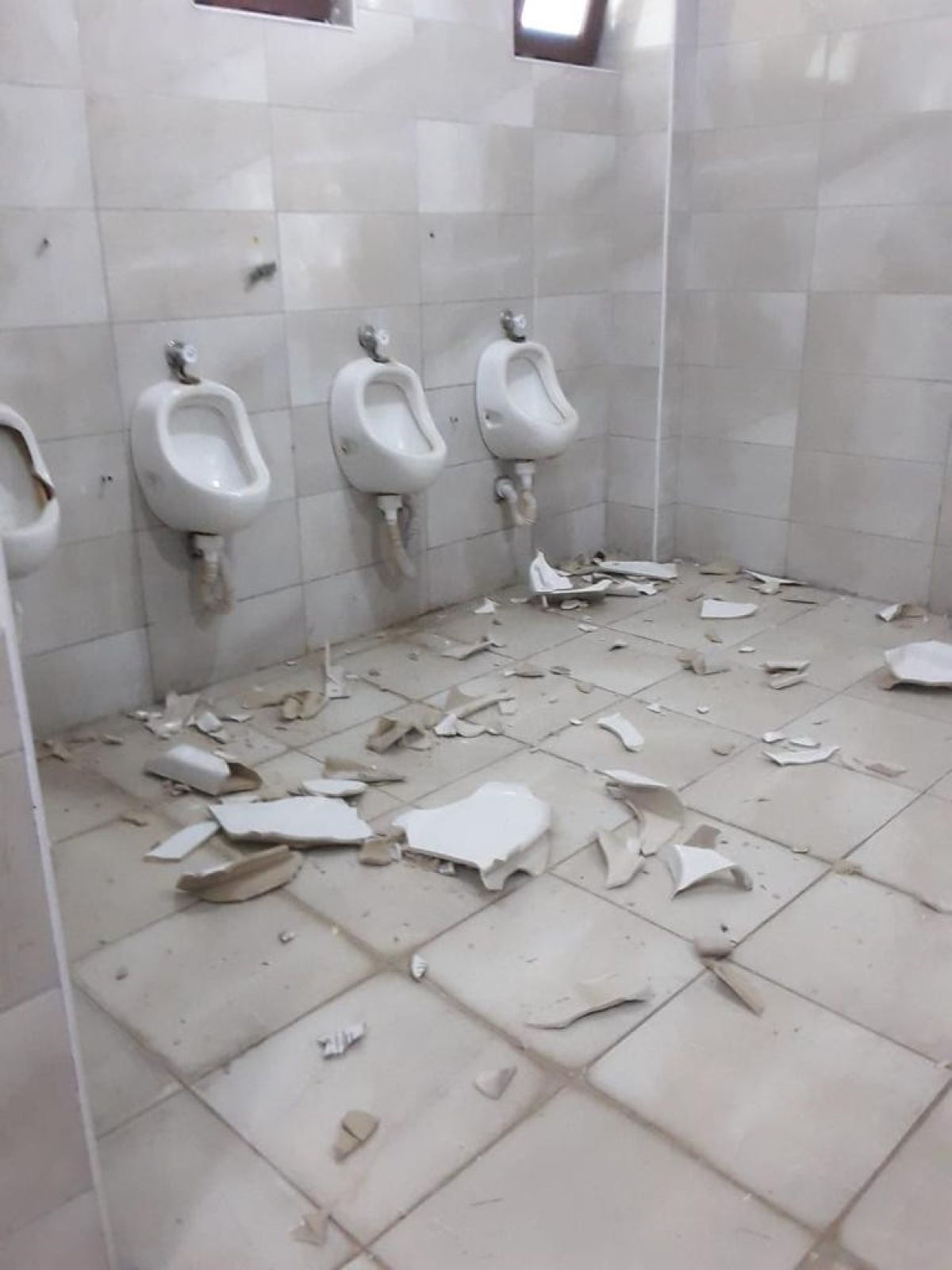 Afyonkarahisar’da bir garip hırsızlık, tuvalet taşını çaldılar #2