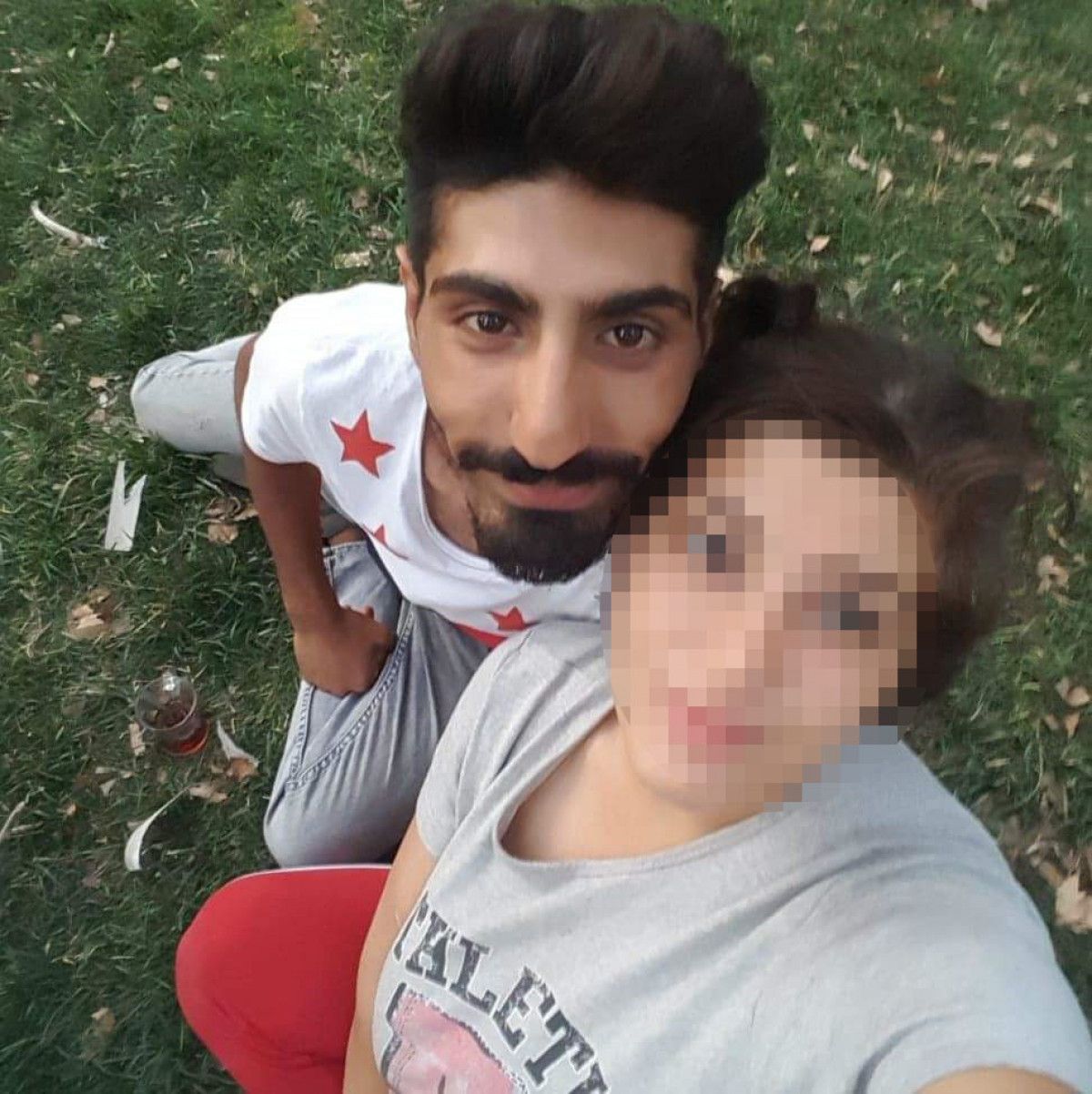 İzmir de kocası cezaevinde olan kadın, tartıştığı sevgilisini bıçakladı #1