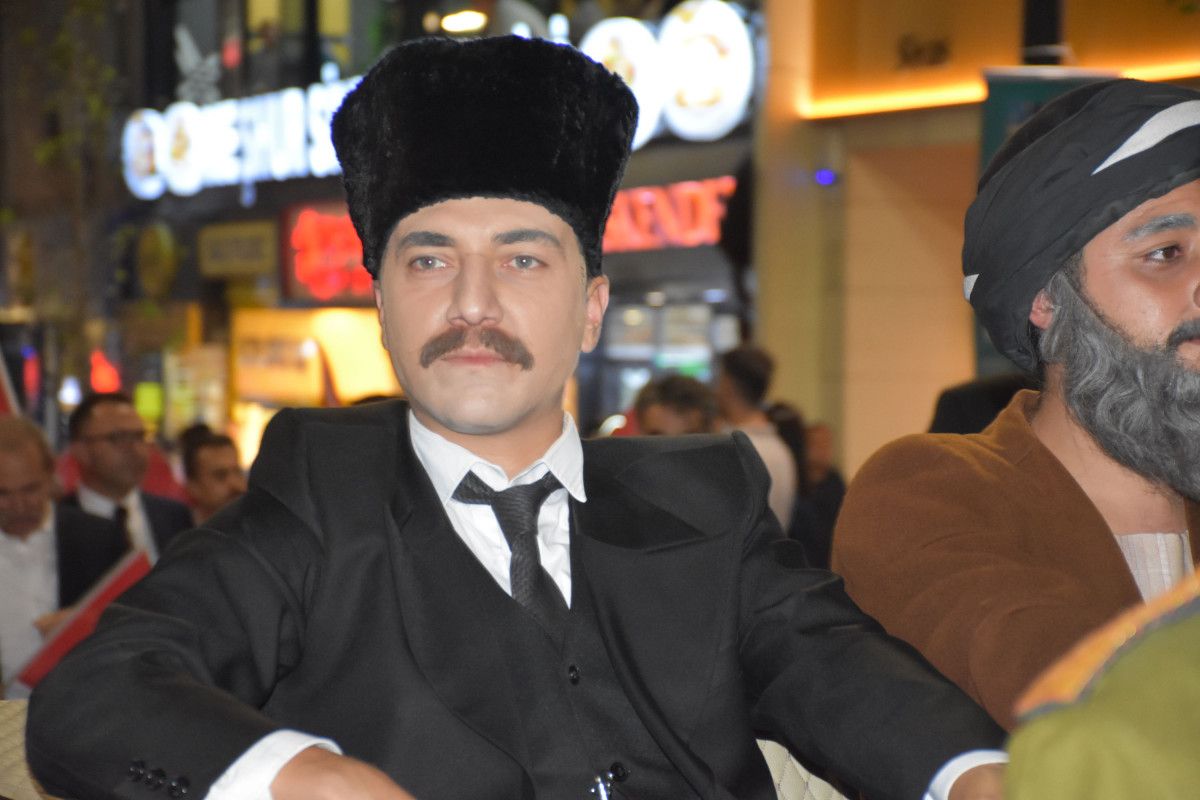 Atatürk ün Sivas a gelişi temsili olarak canlandırıldı #2