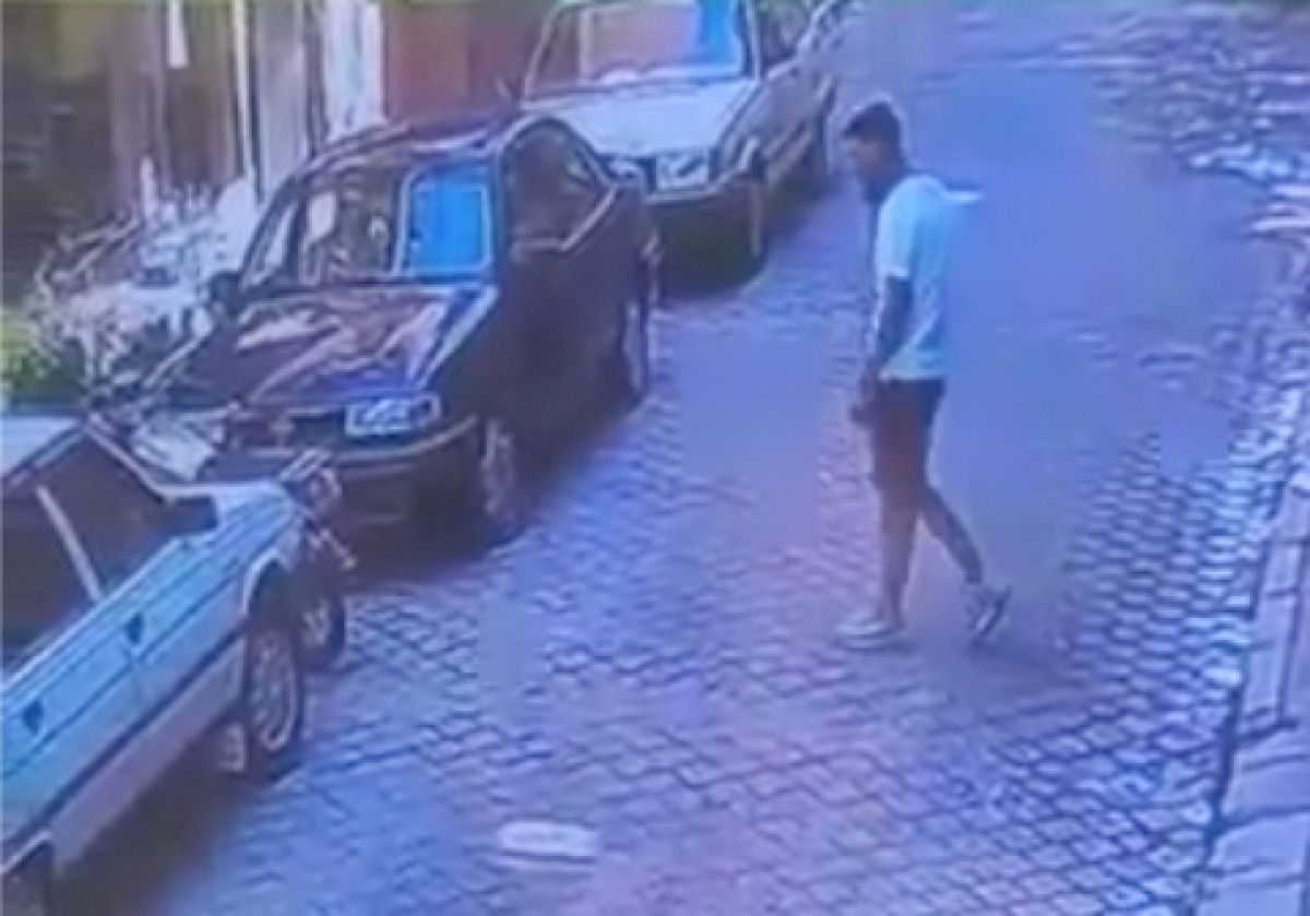 Manisa da depodan çıkarıp, evinin önüne park ettiği motosikleti çalındı #6
