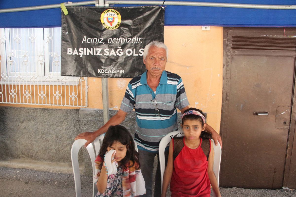 Adana da eşi tarafından öldürülen Şermin in kızlarına anneanneleri bakıyor #5