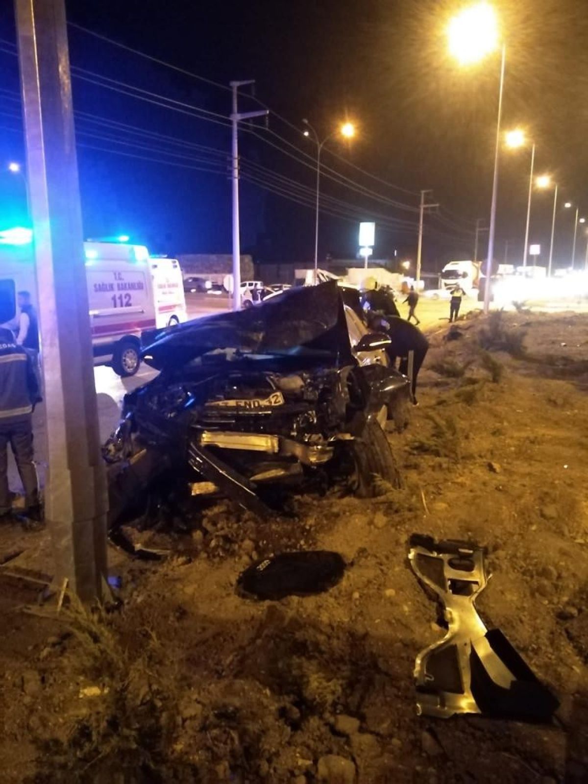 Konya’da iki otomobil çarpıştı: 1 ölü 2 yaralı #4